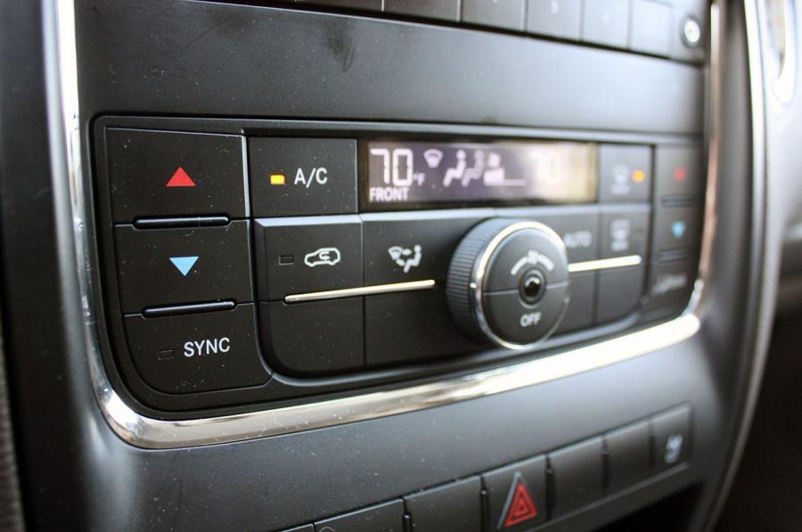  Dodge Durango 2011 года  (фото 20 из 70)